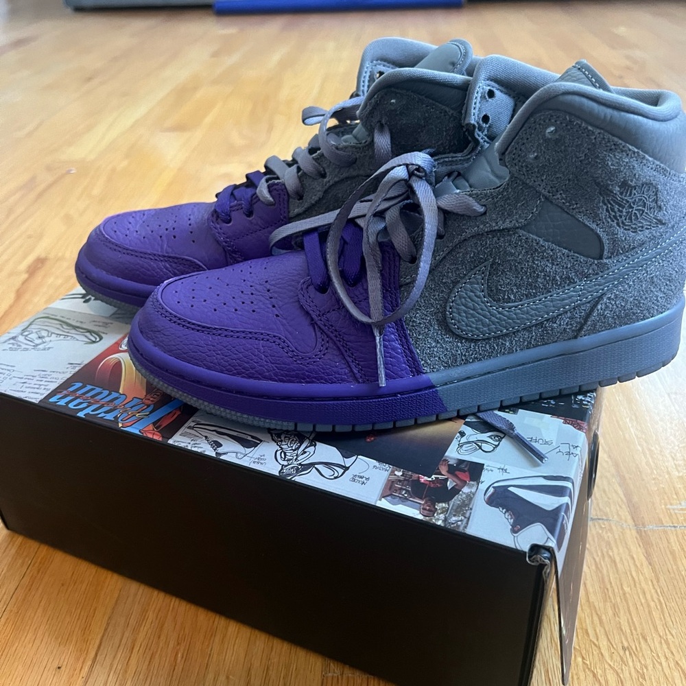 Jordan 1 mid